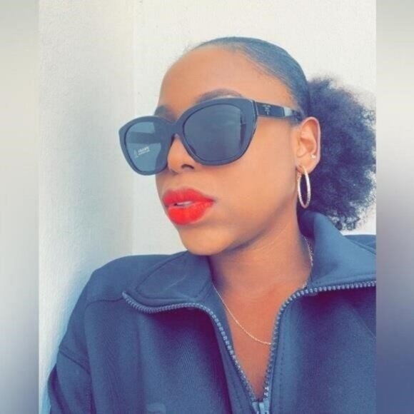 💯- New Authentic PRADA  Acetate Sunglasses SPR 16X-F Black - Picture 1 of 13